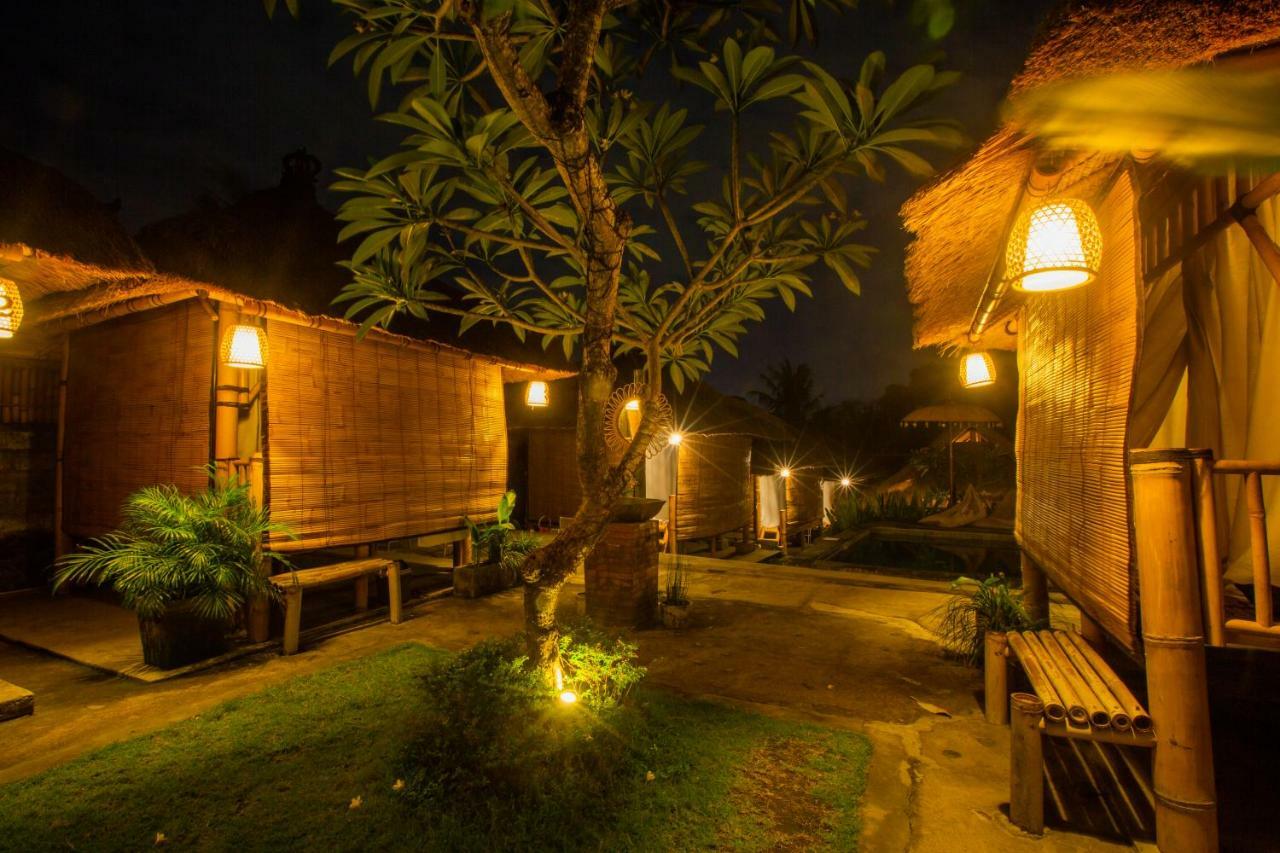 Salty Shakas Bamboo Stay Canggu Eksteriør billede