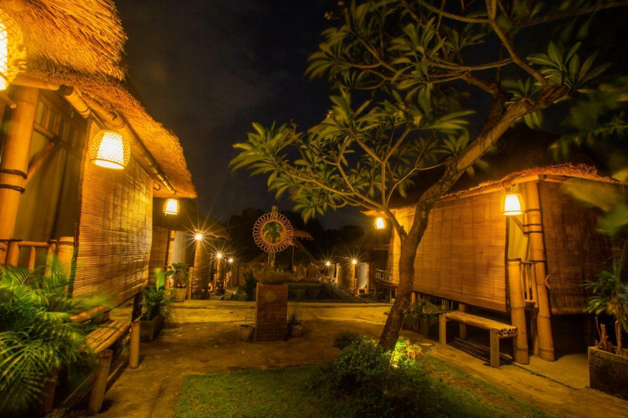Salty Shakas Bamboo Stay Canggu Eksteriør billede